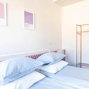 https://new-apartment-10-min-from-main-square-apt-5.krakowhotelspoland.com
